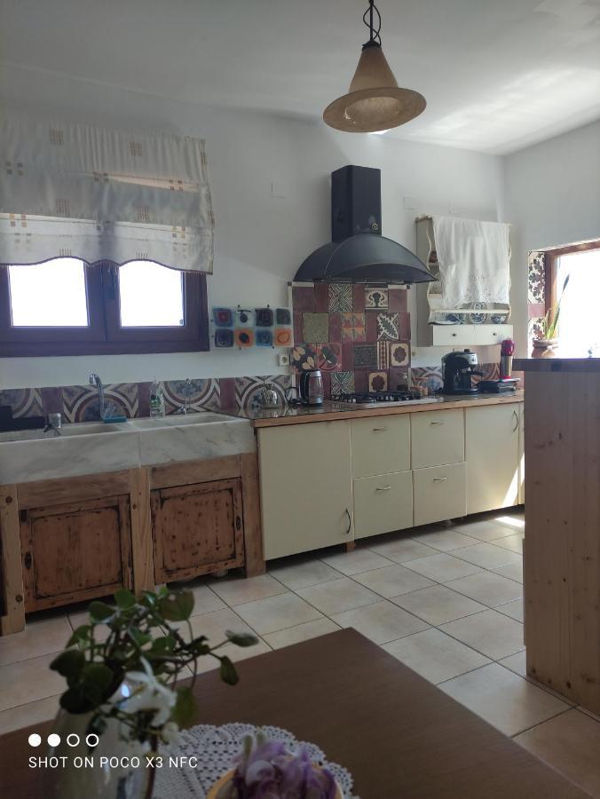 ארכנס Aletraki -Off-Grid Retreat Above Heraklion, Peaceful Views מראה חיצוני תמונה